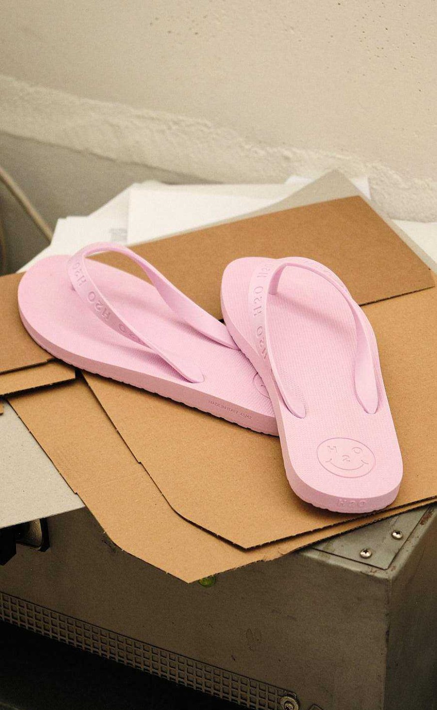 H2O H2O Sandal - Flip Flop - Light Pink | Shoes, Boots & Sandals