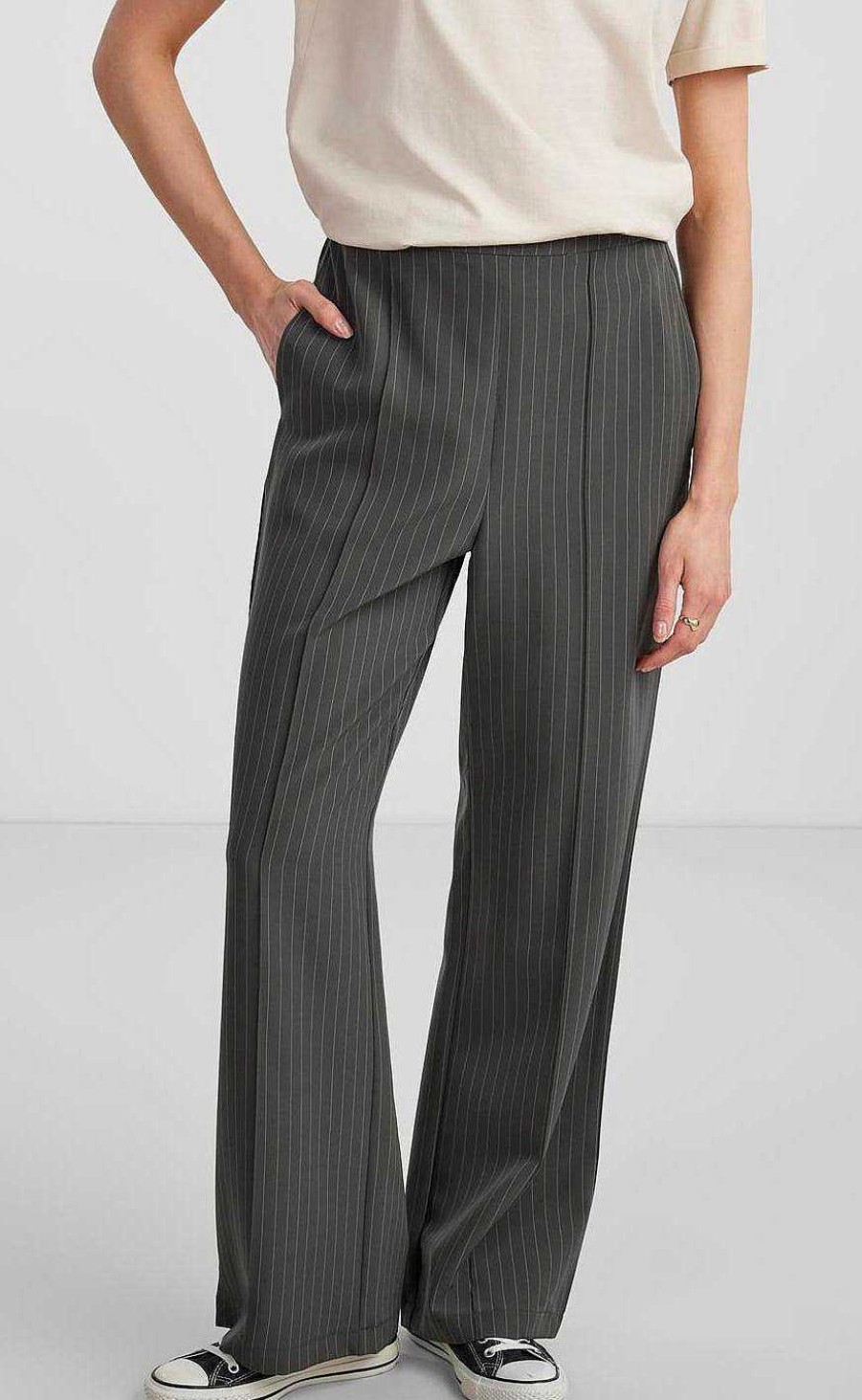 PIECES Pieces Pants - Bossy - Magnet/Pinstripe | Trousers & Jeans