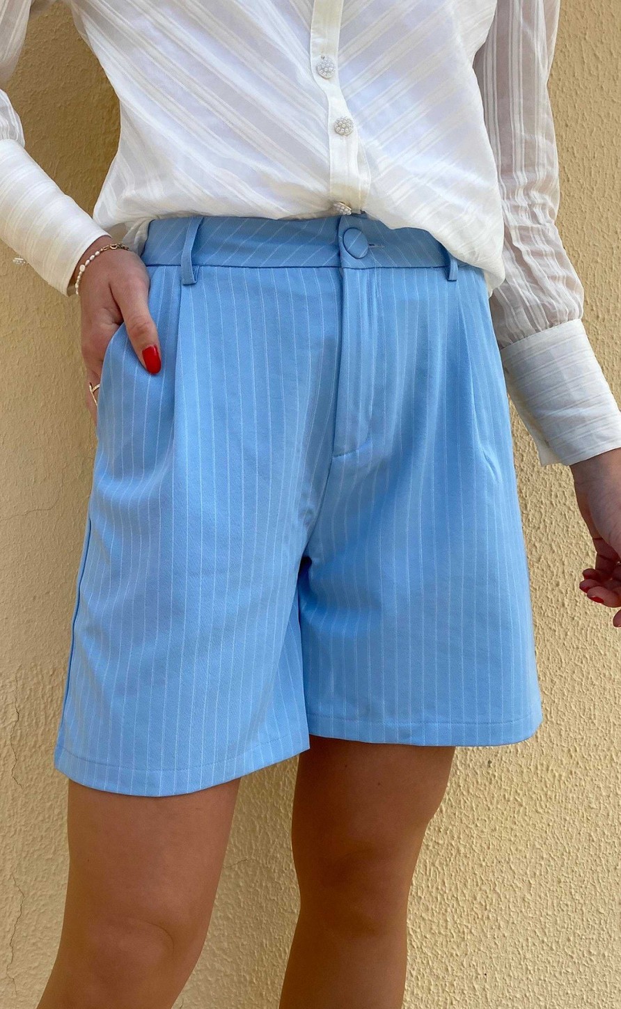 INA Copenhagen Ina Copenhagen Shorts - Mai - Blue Pinstripe | Shorts