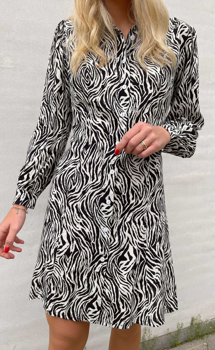 INA Copenhagen Ina Copenhagen Dress - Emma - White / Black Zebra | Dresses