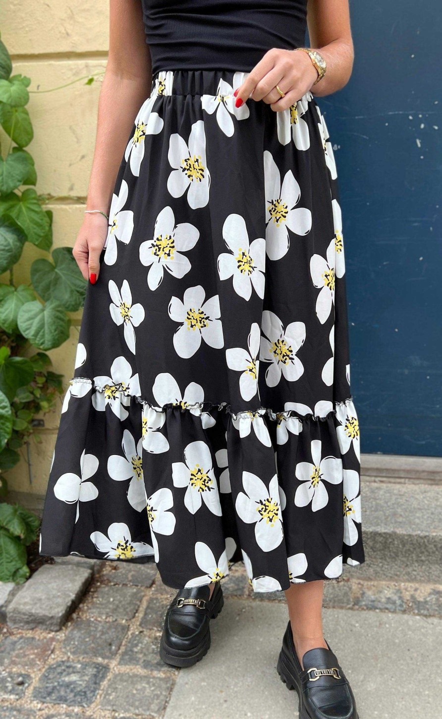 INA Copenhagen Ina Copenhagen Skirt - Hanna - Black/White Flower | Skirts