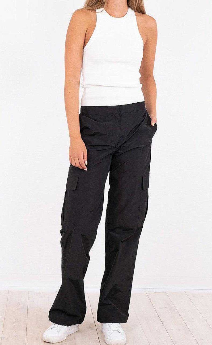 NEO NOIR Neo Noir Pants - Tati - Black | Trousers & Jeans