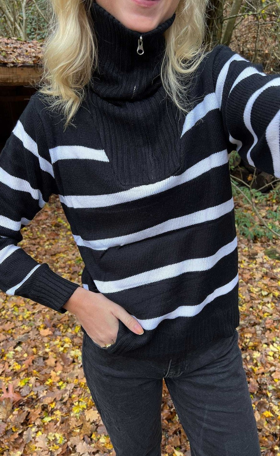 INA Copenhagen Ina Copenhagen Knitwear - Benedikte - Black / White Stripe | Knitwear & Sweat