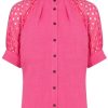 FreeQuent Freequent Blouse - Lara - Carmine Rose | Blouses