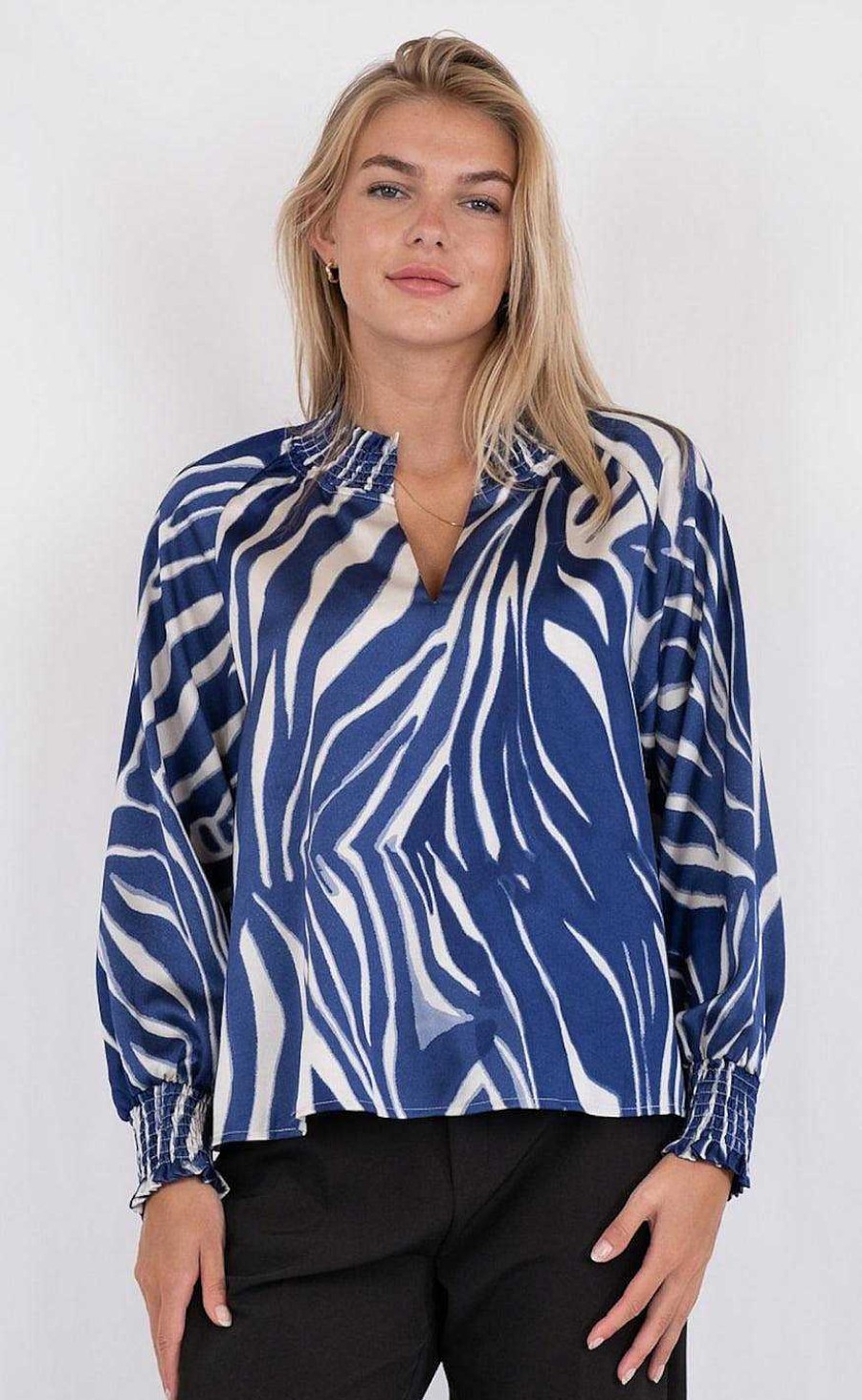 NEO NOIR Neo Noir Blouse - Stone Wave Line - Blue | Blouses