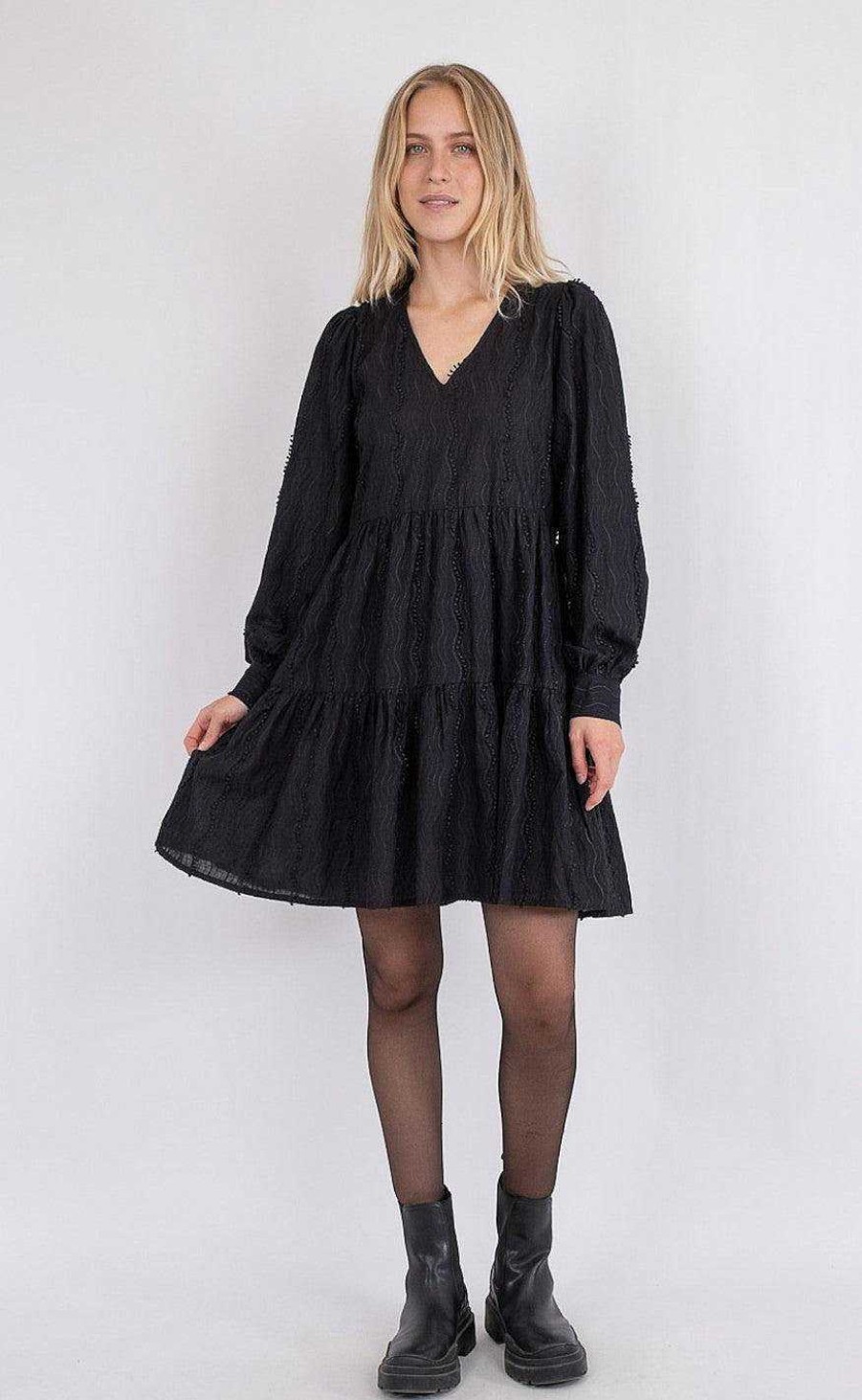 NEO NOIR Neo Noir Dress - Katrina Wave - Black | Dresses