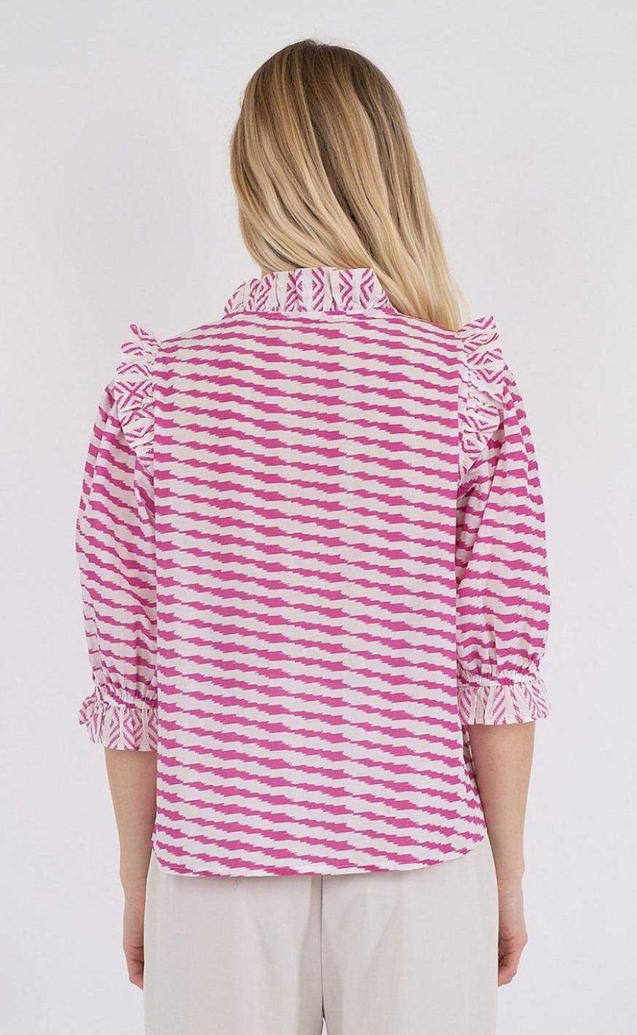 NEO NOIR Neo Noir Blouse - Chacha Graphic - Pink | Blouses