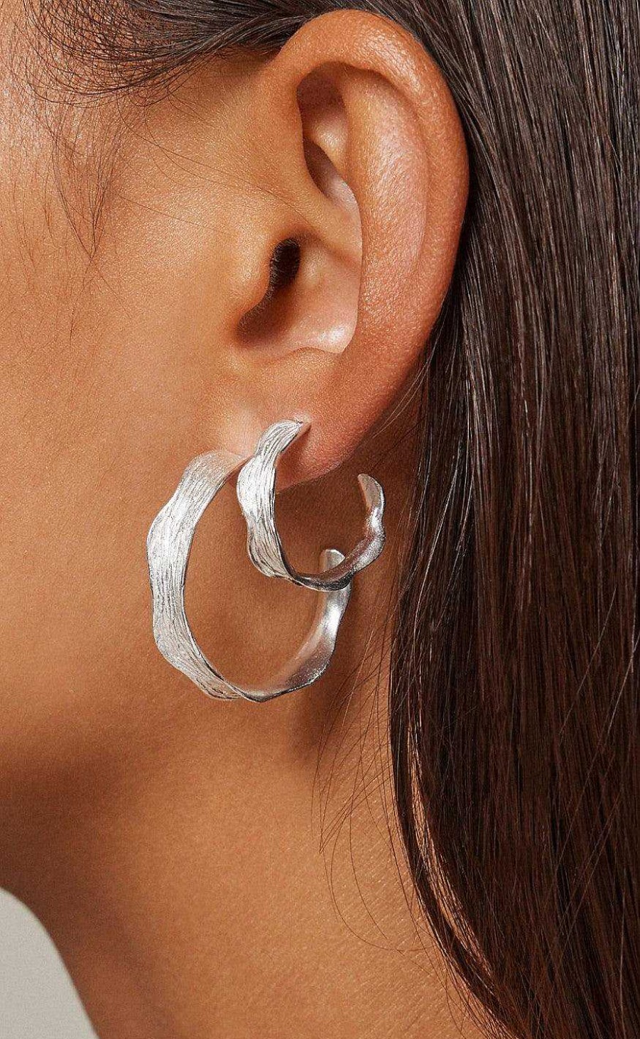 ENAMEL Copenhagen Enamel Copenhagen Earrings - Hoops - Ane Large - Silver | Jewelry