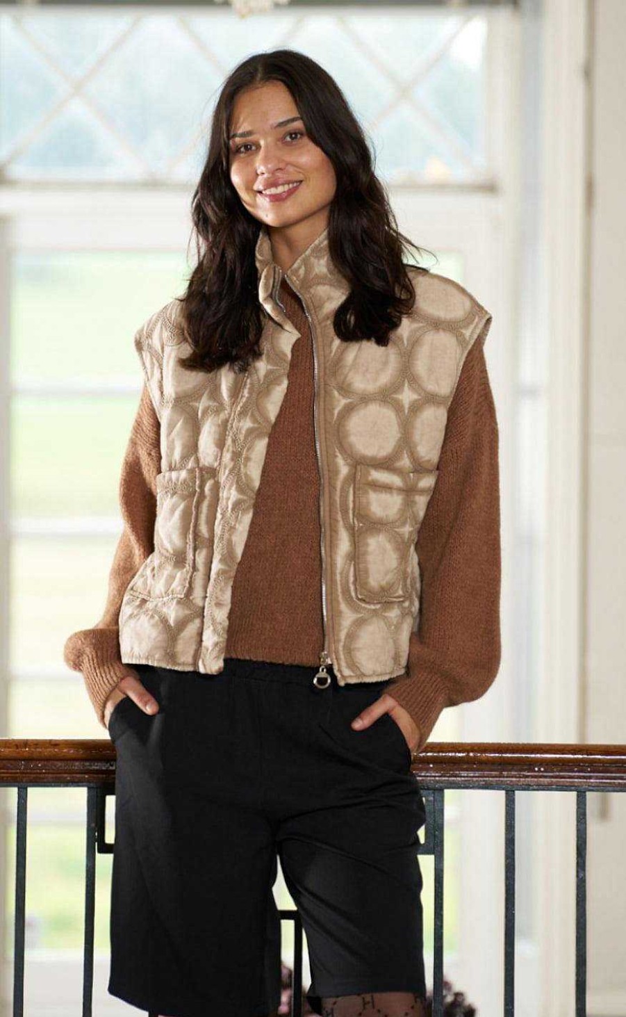 Marta Du Chateau Marta Du Chateau Vest - 85782 Amy - Camel | Vests