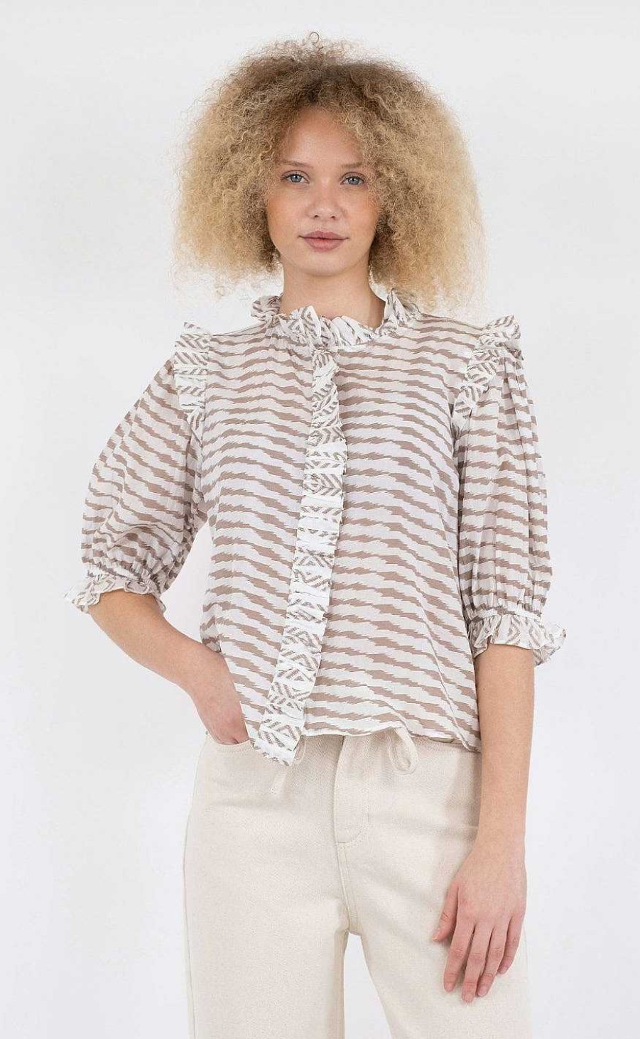 NEO NOIR Neo Noir Blouse - Chacha Graphic - Sand | Blouses